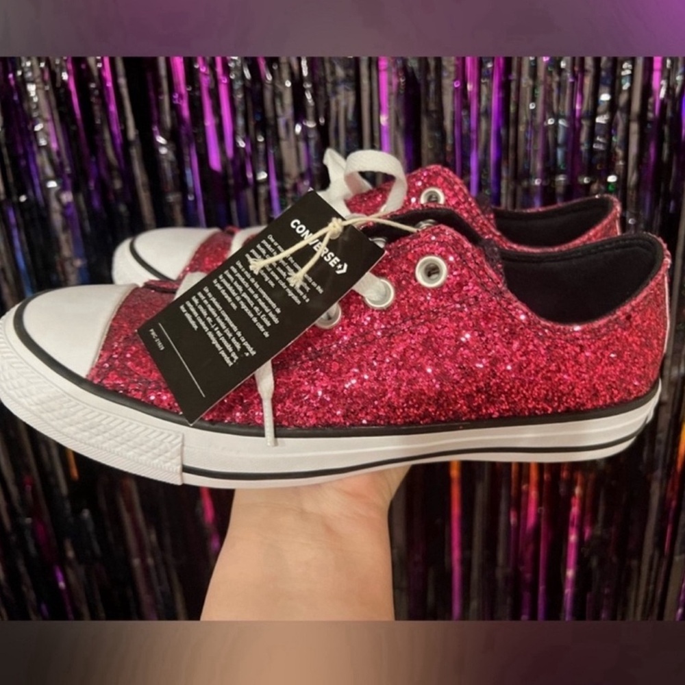 Women’s customized PINK GLITTER converse - Picture 3 of 5